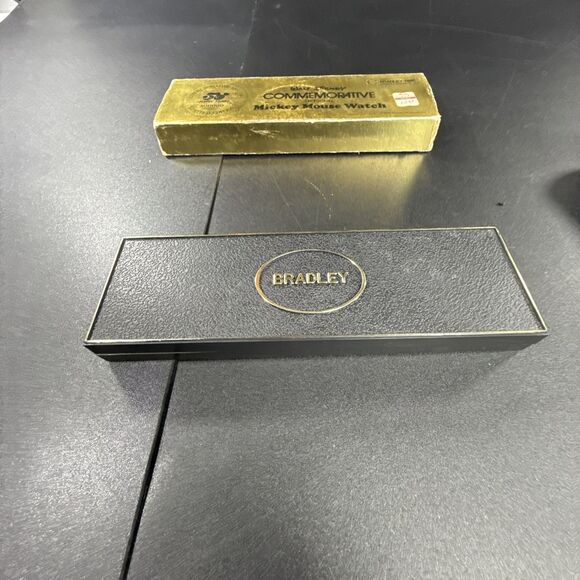 NICE! Bradley 50th Anniversary Mickey Mouse Round Gold Black Leather Watch J1975 - Picture 6 of 7